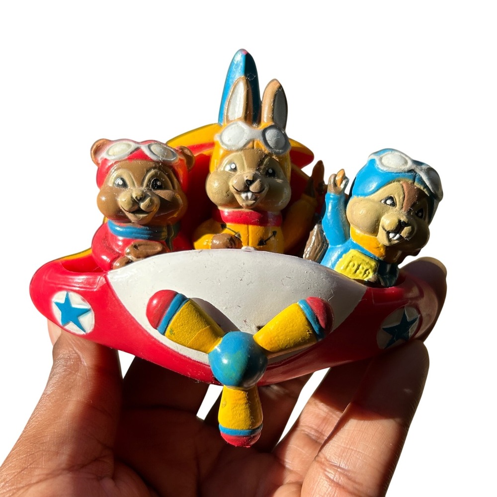 Giftco Airplane Magnet Set Vintage Fridge Removable Buddies Propeller Spins 3D